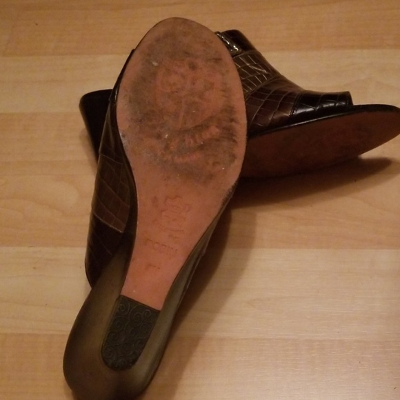 Brighton style Robin Size 8M - Picture 3 of 3